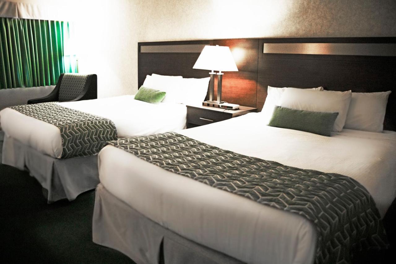 Ramada By Wyndham Ξενοδοχείο Quesnel Εξωτερικό φωτογραφία