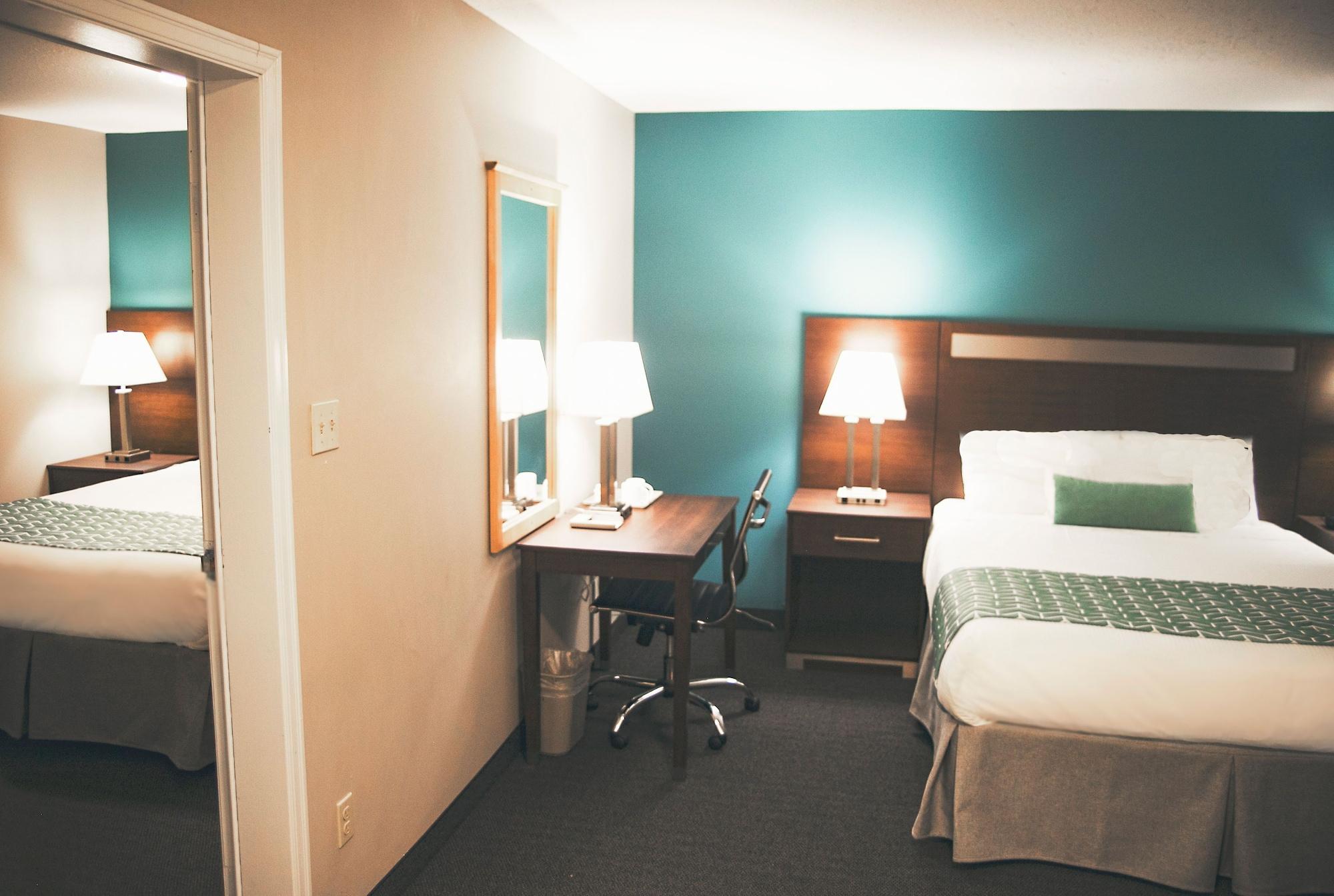 Ramada By Wyndham Ξενοδοχείο Quesnel Εξωτερικό φωτογραφία